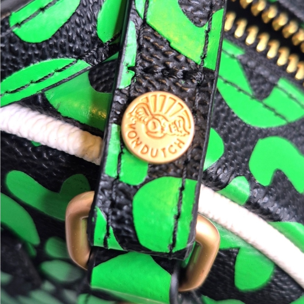 Von Dutch NWT Neon Green and Black Mini Bag - Picture 8 of 9
